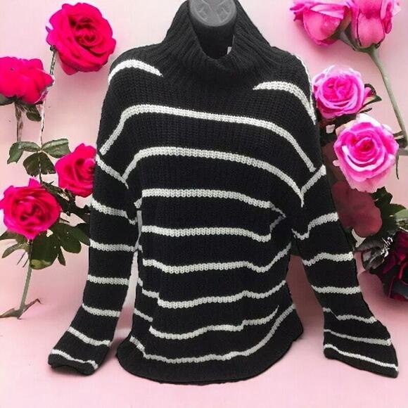Caslon Women’s Small Black White Chunky Turtleneck Pullover Striped Sweater - Picture 1 of 13
